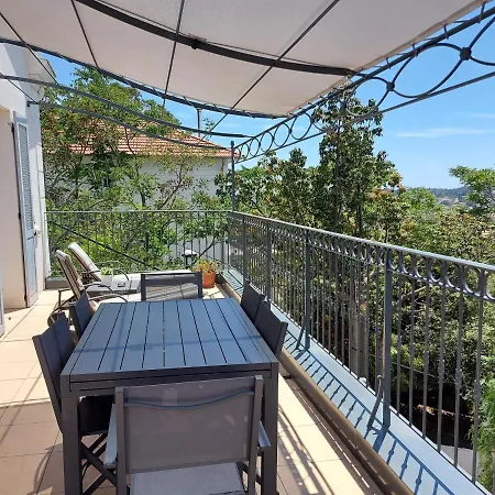 La Petite Magali Apartamento *